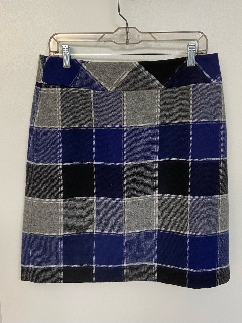 Talbots Women’s Plaid Wool Blend A-Line Skirt Size 10 Blue Gray Black Lined